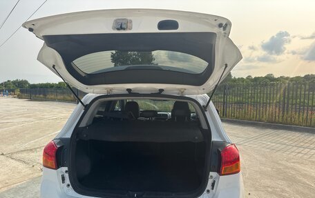 Mitsubishi ASX I рестайлинг, 2013 год, 1 037 000 рублей, 10 фотография