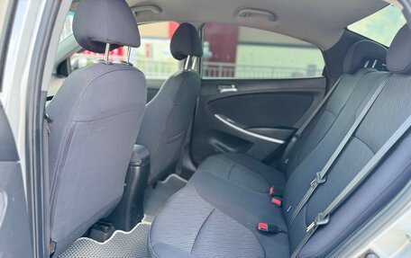 Hyundai Solaris II рестайлинг, 2011 год, 640 000 рублей, 11 фотография