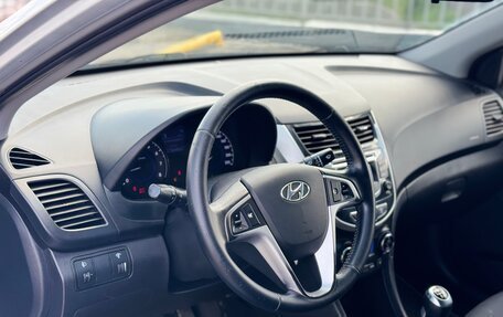 Hyundai Solaris II рестайлинг, 2011 год, 640 000 рублей, 8 фотография