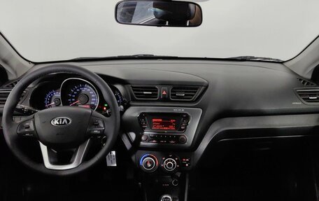 KIA Rio III рестайлинг, 2014 год, 810 000 рублей, 10 фотография