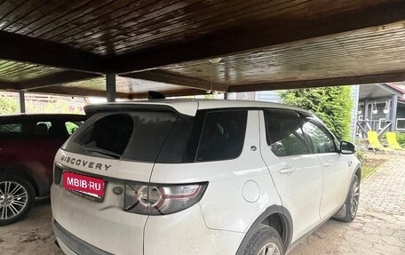 Land Rover Discovery Sport I рестайлинг, 2017 год, 1 900 000 рублей, 4 фотография