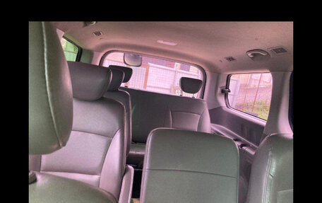 Hyundai Grand Starex Grand Starex I рестайлинг 2, 2012 год, 2 100 000 рублей, 8 фотография