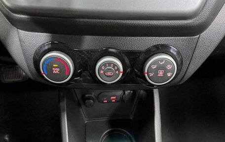 KIA Rio III рестайлинг, 2016 год, 895 000 рублей, 15 фотография