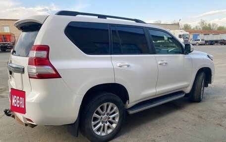 Toyota Land Cruiser Prado 150 рестайлинг 2, 2016 год, 3 750 000 рублей, 8 фотография