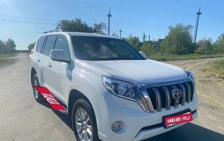 Toyota Land Cruiser Prado 150 рестайлинг 2, 2016 год, 3 750 000 рублей, 9 фотография
