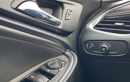 Chevrolet Malibu IX, 2021 год, 1 750 000 рублей, 12 фотография