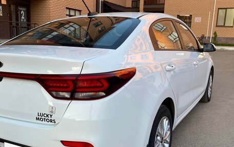 KIA Rio IV, 2019 год, 1 450 000 рублей, 3 фотография