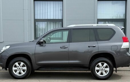 Toyota Land Cruiser Prado 150 рестайлинг 2, 2011 год, 2 713 000 рублей, 8 фотография