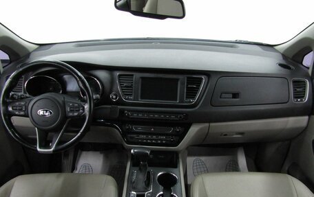 KIA Carnival III, 2019 год, 2 790 000 рублей, 14 фотография