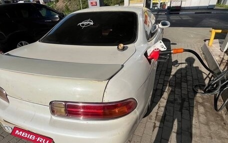 Toyota Soarer, 1996 год, 900 000 рублей, 3 фотография