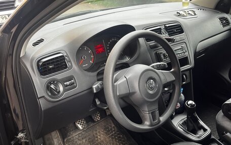 Volkswagen Polo VI (EU Market), 2012 год, 545 000 рублей, 17 фотография