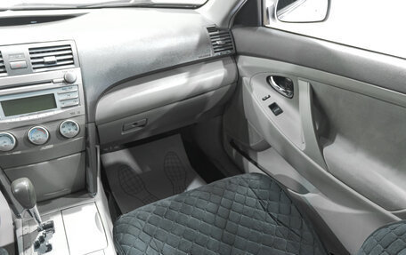 Toyota Camry, 2007 год, 1 199 000 рублей, 12 фотография