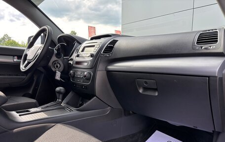 KIA Sorento II рестайлинг, 2013 год, 1 750 000 рублей, 14 фотография