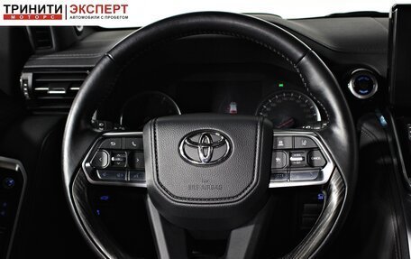 Toyota Land Cruiser, 2021 год, 9 750 000 рублей, 16 фотография