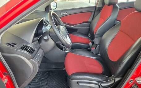 Hyundai Solaris II рестайлинг, 2011 год, 750 000 рублей, 18 фотография