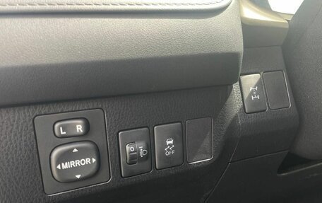 Toyota RAV4, 2013 год, 1 756 840 рублей, 16 фотография