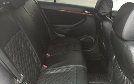 Toyota Avensis III рестайлинг, 2007 год, 690 000 рублей, 9 фотография