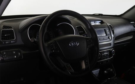 KIA Sorento II рестайлинг, 2017 год, 1 844 400 рублей, 15 фотография