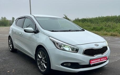 KIA cee'd III, 2014 год, 1 630 000 рублей, 1 фотография
