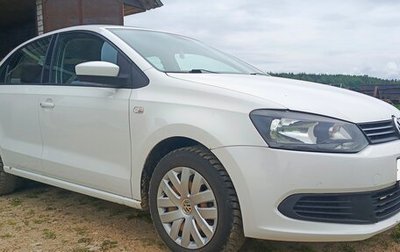 Volkswagen Polo VI (EU Market), 2013 год, 750 000 рублей, 1 фотография