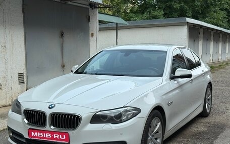 BMW 5 серия, 2016 год, 3 000 000 рублей, 1 фотография