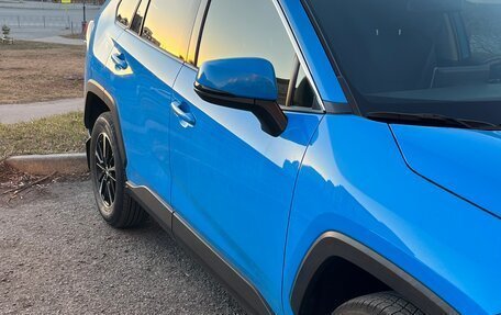 Toyota RAV4, 2020 год, 3 320 000 рублей, 10 фотография