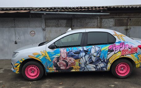 Renault Logan II, 2018 год, 700 000 рублей, 4 фотография