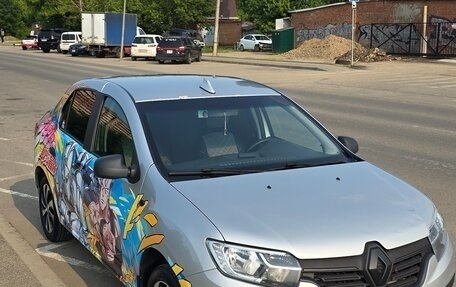 Renault Logan II, 2018 год, 700 000 рублей, 10 фотография