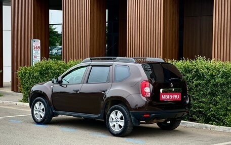 Renault Duster I рестайлинг, 2014 год, 890 000 рублей, 3 фотография