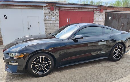 Ford Mustang VI рестайлинг, 2018 год, 3 150 000 рублей, 4 фотография