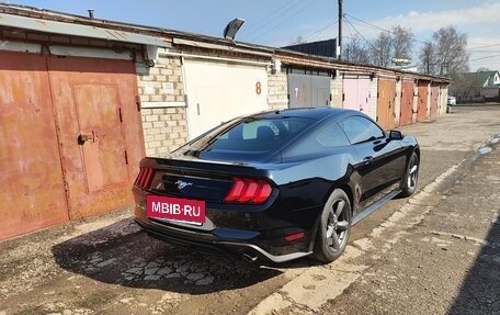 Ford Mustang VI рестайлинг, 2018 год, 3 150 000 рублей, 5 фотография