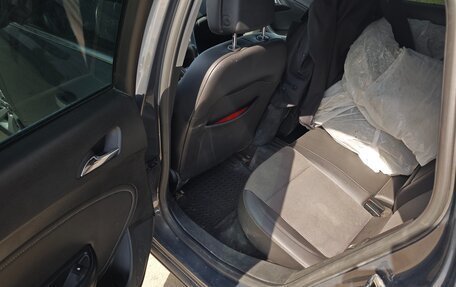 Opel Astra J, 2012 год, 880 000 рублей, 8 фотография