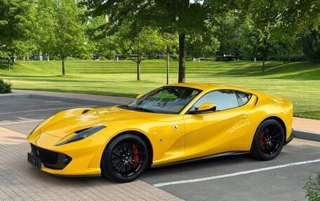 Ferrari 812, 2018 год, 31 500 000 рублей, 3 фотография
