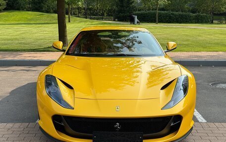 Ferrari 812, 2018 год, 31 500 000 рублей, 16 фотография