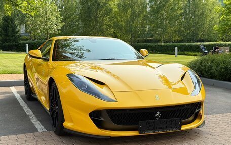 Ferrari 812, 2018 год, 31 500 000 рублей, 15 фотография