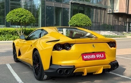 Ferrari 812, 2018 год, 31 500 000 рублей, 7 фотография