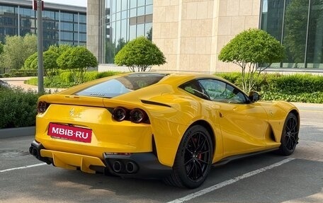 Ferrari 812, 2018 год, 31 500 000 рублей, 10 фотография
