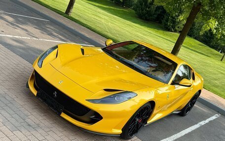 Ferrari 812, 2018 год, 31 500 000 рублей, 18 фотография