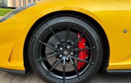 Ferrari 812, 2018 год, 31 500 000 рублей, 19 фотография