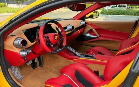 Ferrari 812, 2018 год, 31 500 000 рублей, 21 фотография