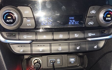 Hyundai Santa Fe IV, 2018 год, 2 750 000 рублей, 9 фотография