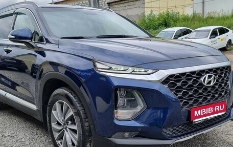 Hyundai Santa Fe IV, 2018 год, 2 750 000 рублей, 2 фотография