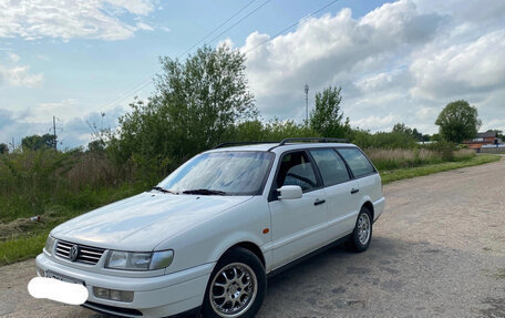Volkswagen Passat B4, 1994 год, 600 000 рублей, 2 фотография