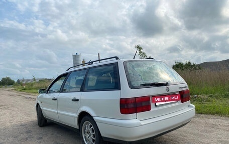 Volkswagen Passat B4, 1994 год, 600 000 рублей, 5 фотография
