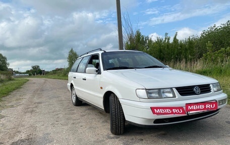 Volkswagen Passat B4, 1994 год, 600 000 рублей, 3 фотография