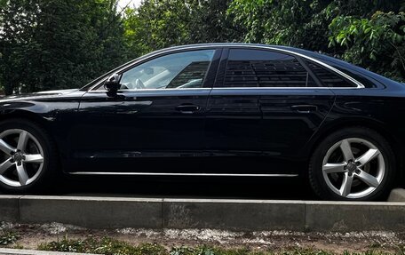 Audi A8, 2010 год, 1 550 000 рублей, 6 фотография