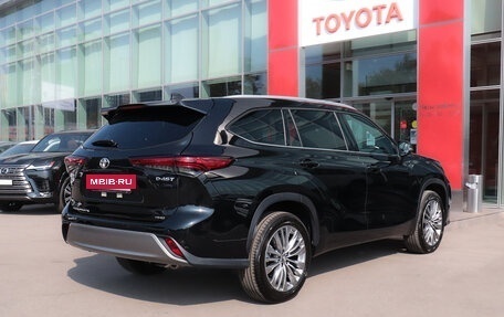 Toyota Highlander, 2025 год, 6 650 000 рублей, 4 фотография