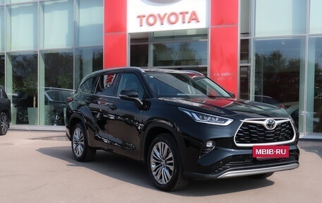 Toyota Highlander, 2025 год, 6 650 000 рублей, 5 фотография