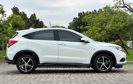 Honda Vezel, 2020 год, 1 505 000 рублей, 4 фотография