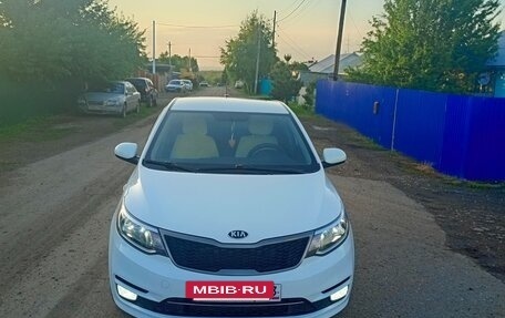 KIA Rio III рестайлинг, 2017 год, 1 041 000 рублей, 15 фотография